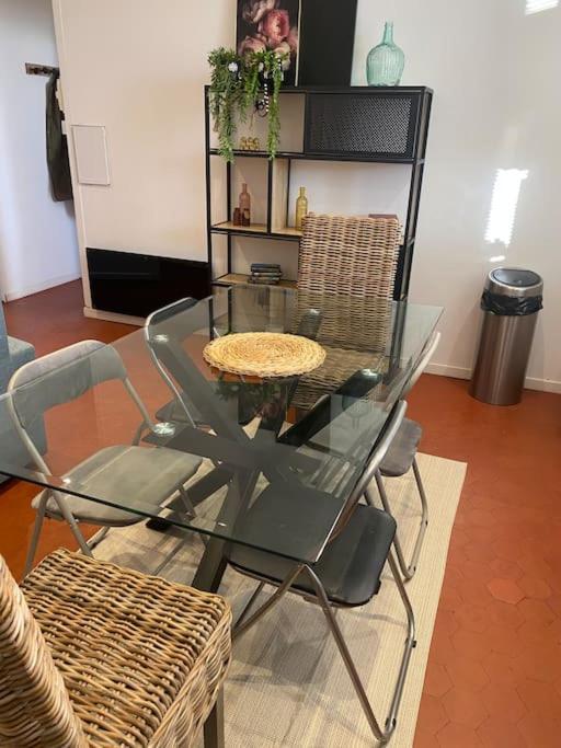 Appartement A Deux Pas Des Grands Buffets - Cosy T2 Climatise Narbonne
